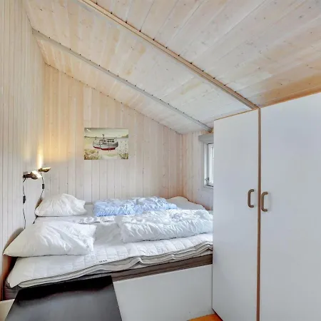 Holiday home Emund - 900m From The Sea In Western Jutland By Interhome